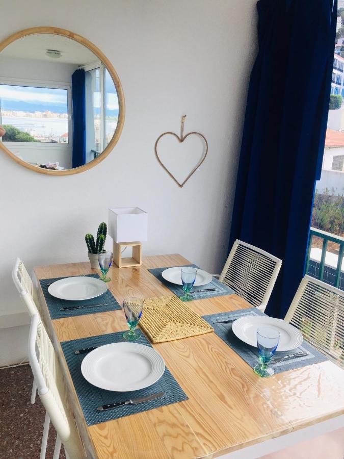 Bel Appartement Vue Mer Rosas Exteriör bild